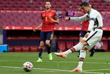 Cristiano Ronaldo fue convocado para la seleccción de Portugal, la misma se enfrentará a la absoluta española el dos de junio por la Liga de Naciones de la UEFA. A continuación, todos los convocados de Portugal y las novedades del equipo de Luis Enrique.