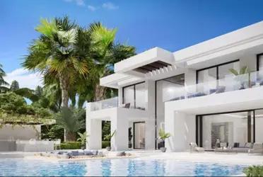 Cristiano Ronaldo habría comprado una gran parcela de tierra en Quinta da Marinha. Ubicada en la llamada Riviera portuguesa, el crack del Manchester United busca expandir su imperio inmobiliario.