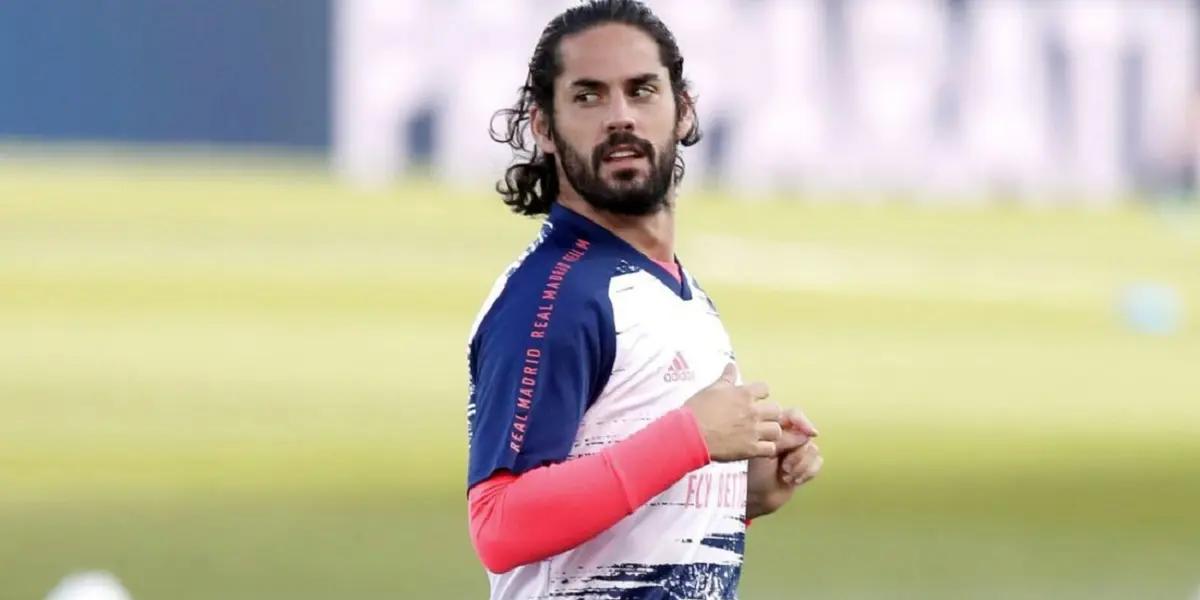 Cuando parecía que su destino estaba fuera de la Casa Blanca, la pretemporada junto a Carletto Ancelotti le dio un nuevo aire al malagueño Isco. El jugador se posiciona, incluso, para ser titular ante Alavés.