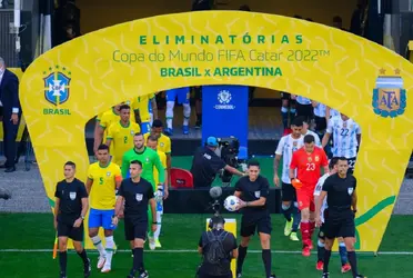 Dentro de la serie de cuestionamientos a la suspensión del encuentro  entre Argentina y Brasil, uno de ellos apunta a porqué las reglas de Conmebol están por encima de las medidas locales.