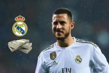 Dentro de tanto problemas que dio desde su llegada, el delantero belga podría dar una ayuda importante a la institución.