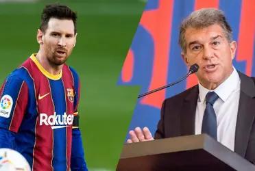 Después de haberlo expuesto por no querer jugar gratis en Cataluña, el mandamás culé ahora intenta halagar al futbolista legendario de Barcelona.