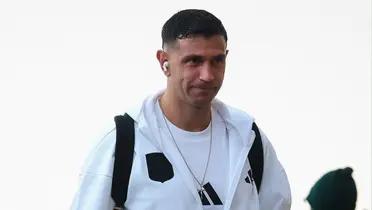 Dibu Martínez. Foto: redes de Aston Villa.