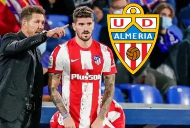 Diego Simeone sacó a Rodrigo De Paul y la estantería se le vino abajo, porque el Almería descontó y casi los empata