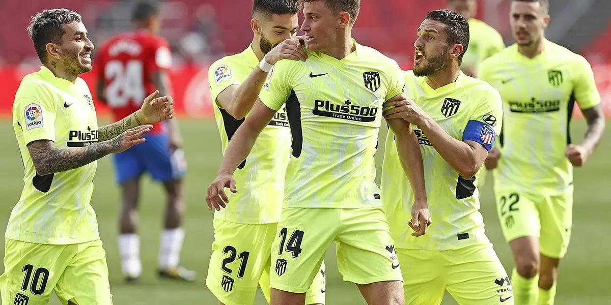 Diego Simeone se encuentra muy preocupado, ya que considera que no hay en todo el mercado un futbolista con características similares.