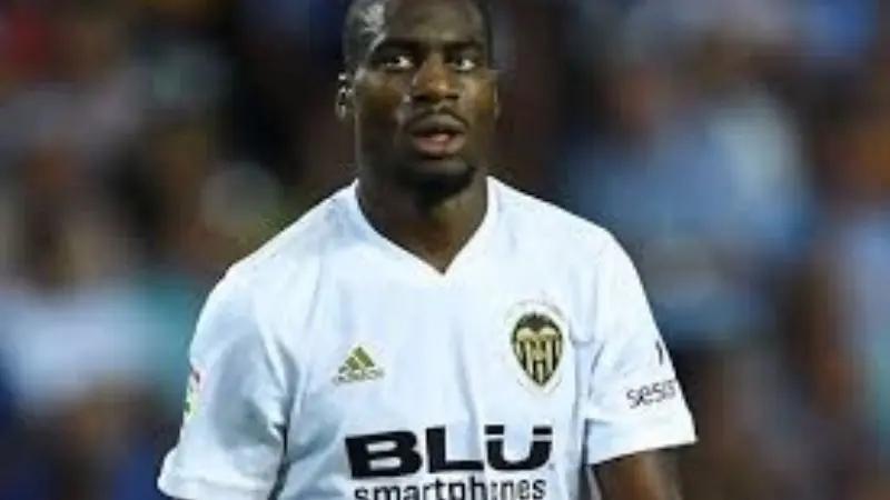 Diego Simeone ante un fichaje top pero que acarrea un grave problema.