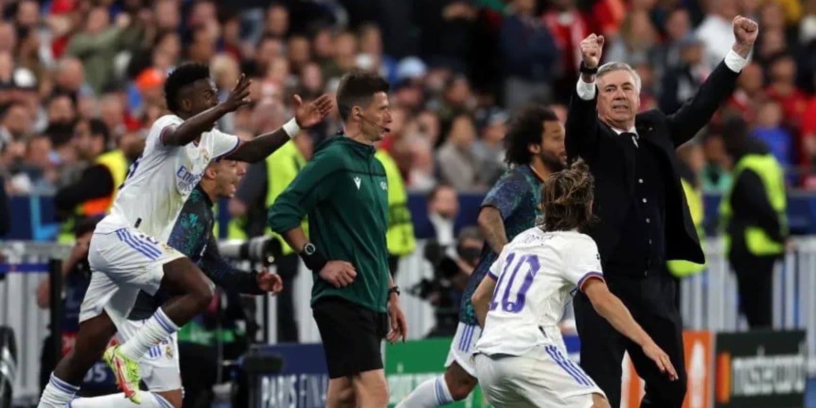 Diez años después del último ingreso, el entrenador italiano se sumó a la lista los del triplete.