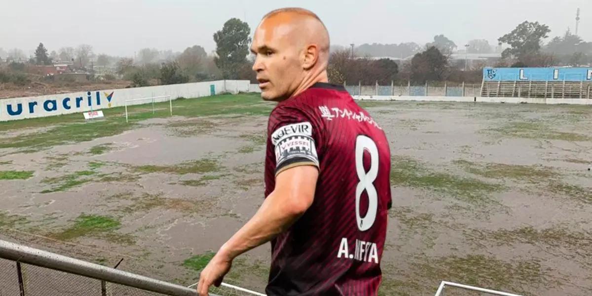 Dijo ser como Iniesta, juega en cuarta categoría y no para de vender camisetas