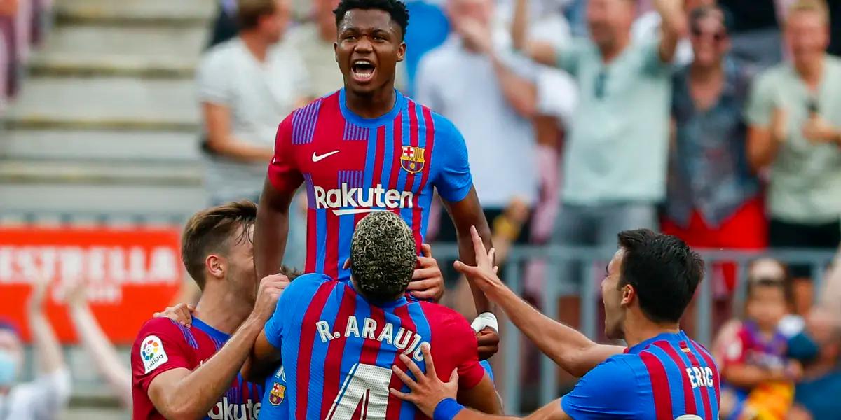 El 10 está de vuelta y sus buenas actuaciones se volvieron a ver en el Camp Nou, está tarse confirmó que el jugador va a seguir jugando para el equipo azulgrana por mucho tiempo más, y el que lo quiera deberá pagar una locura.