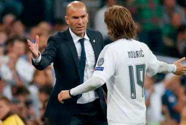 El alto contrato de Luka Modric y la mala relación con Zidane por la falta de minutos podrían facilitar la salida del croata.