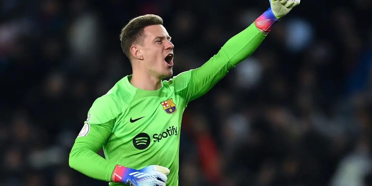 El arquero blaugrana no para de sorprender a sus propios compañeros.