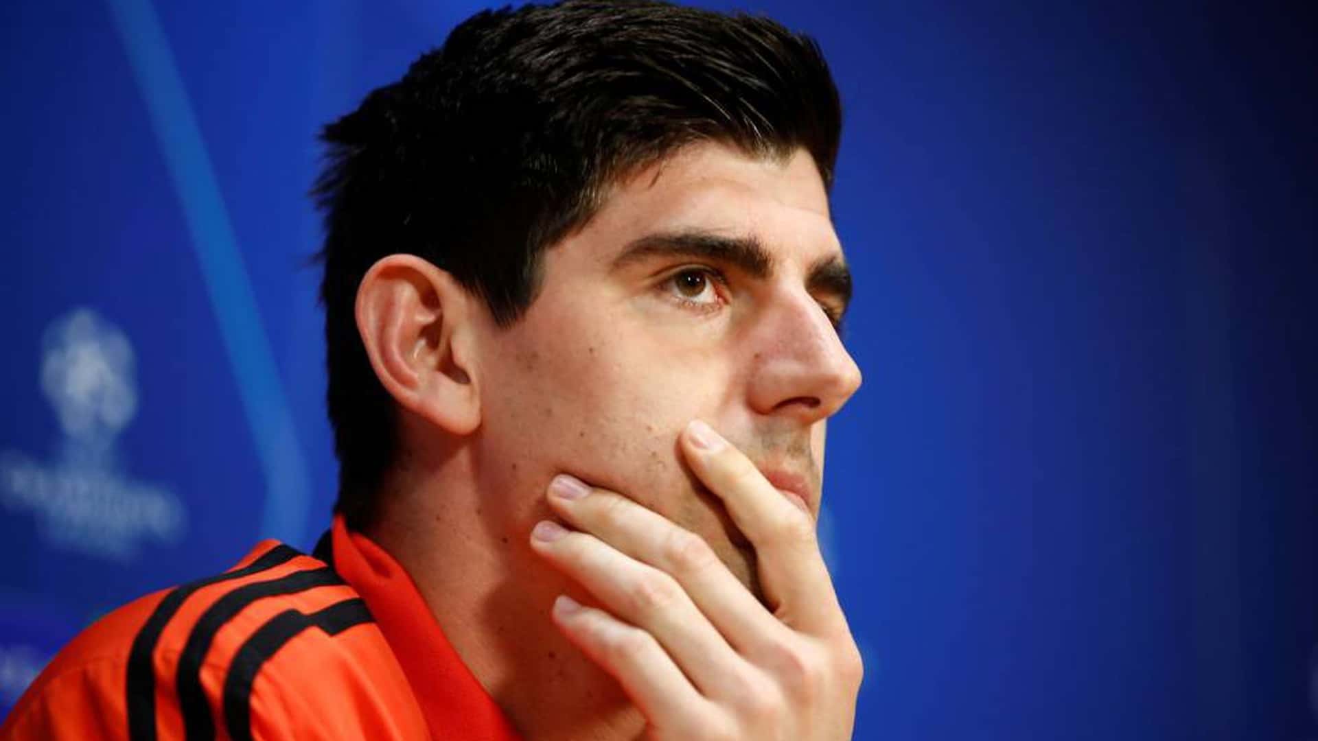 El arquero del Real Madrid fue durísimo con el asistente de video.