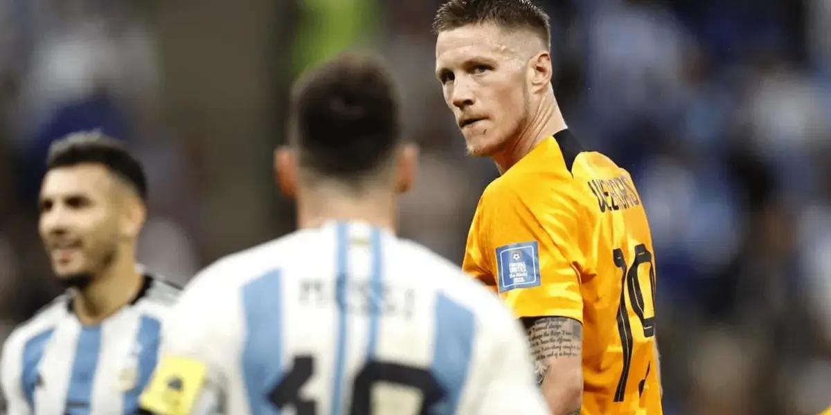 El astro argentino tuvo un intenso cruce tras haberlo eliminado en la Copa del Mundo, ahora el neerlandés aclaró el panorama