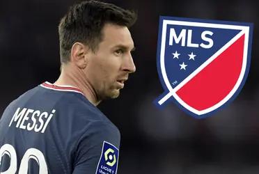 El astro rosarino, como siempre, tranquilo y con su mate argentino.