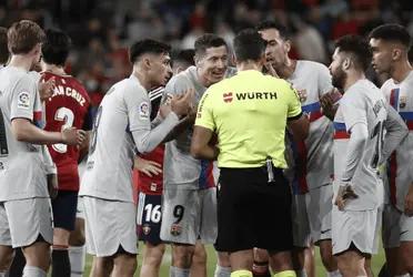 El atacante polaco fue suspendido por 3 fechas en La Liga y el Barza quiere revertir la decisión.