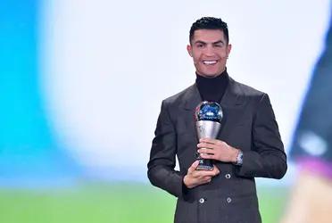El atacante portugués del Manchester United fue distinguido por la FIFA en la premiación de The Best y ratificó su compromiso con el deporte al que ama y el cual pretende seguir practicando profesionalmente hasta los 42 años de edad. Un animal competitivo.