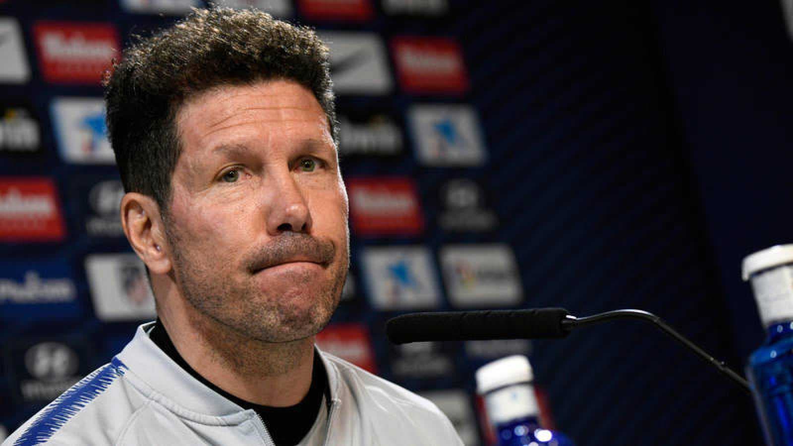 El Atlético Madrid busca lateral derecho y un delantero para la próxima temporada. A continuación, las opciones que maneja el equipo colchonero.