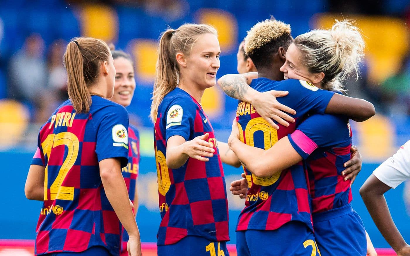 El Barcelona derrotó 4 a 0 al Betis en el Estadio de fútbol Johan Cruyff. Los goles fueron de Asisat Oshoala, a los 18´, 36´y 44´, y de Fridolina Rolfo a los 66´.