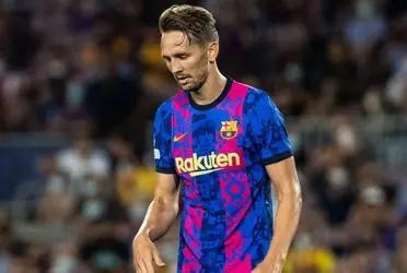 El Besiktas apunta al delantero neerlandés del Barcelona, Luuk de Jong, en su lista. Mientras tanto, el Cádiz espera una respuesta del jugador tras el acuerdo alcanzado con el club Culé y el Sevilla