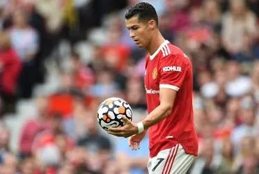 El 'bombazo' de la temporada en el mercado de fichajes europeo corrió por cuenta de Cristiano Ronaldo y su salida de Juventus para arribar en su querido Manchester United. Desde su llegada, CR7 es el mejor futbolista de la Premier League en cuánto a ingresos anuales.