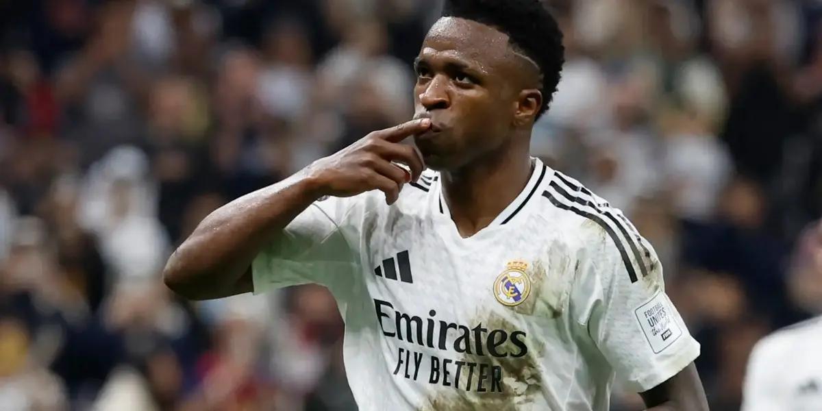 El brasileño, con los ojos en la oferta árabe, no ve viable este primer contrato del club merengue