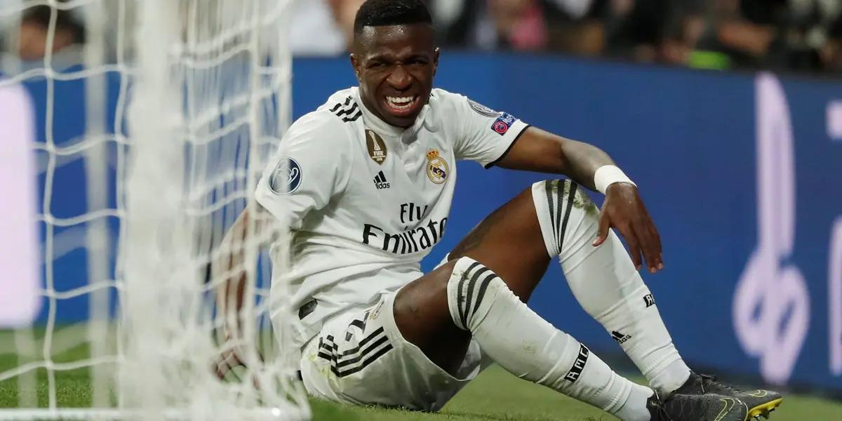 El brasileño fue víctima de una brutal patada al minuto 72 y encendió las alarmas madridistas.