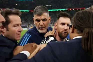 El capitán argentino se cruzó en la cancha con el entrenador holandés y cruzaron fuertes palabras.