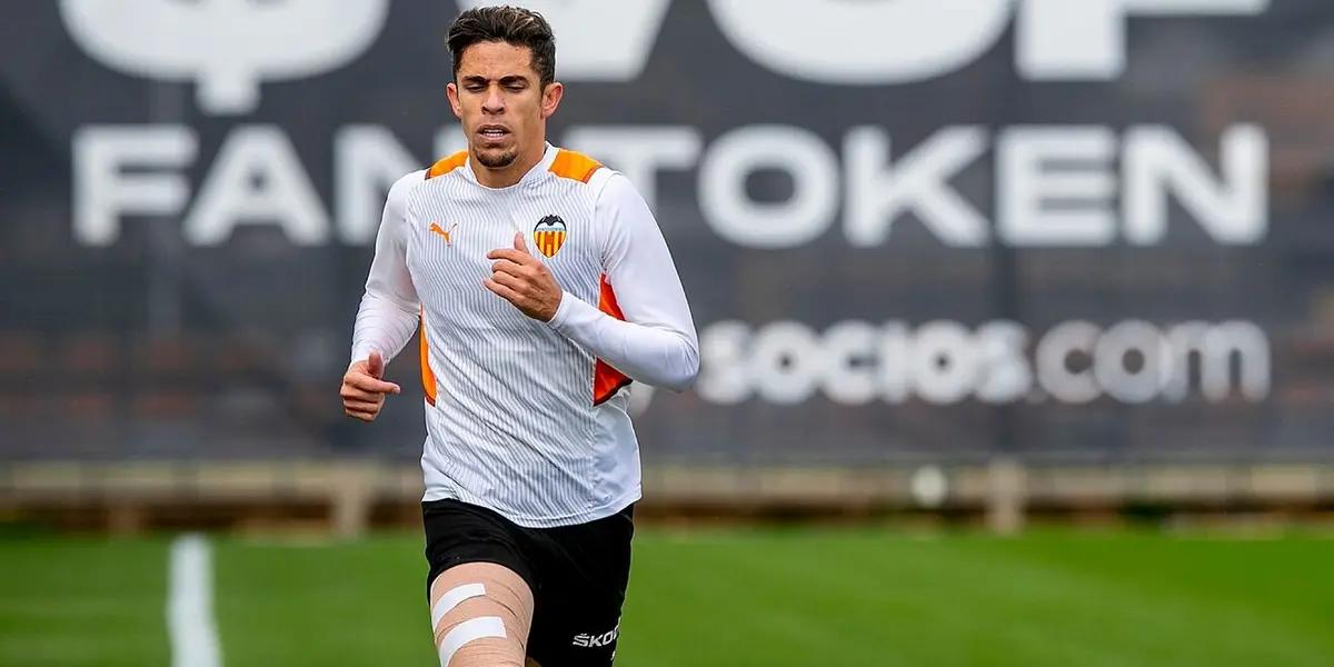 El central brasileño suena como posible refuerzo del equipo español, quien estaría dispuesto a pagar 30 millones de euros por su fichaje.