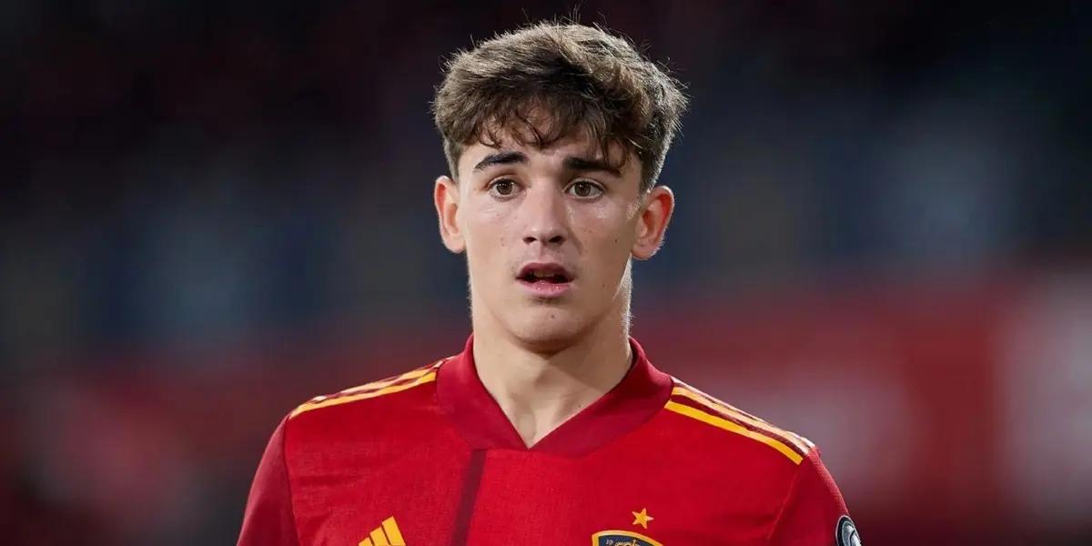 El centrocampista blaugrana despejó las dudas que había sobre su ficha.