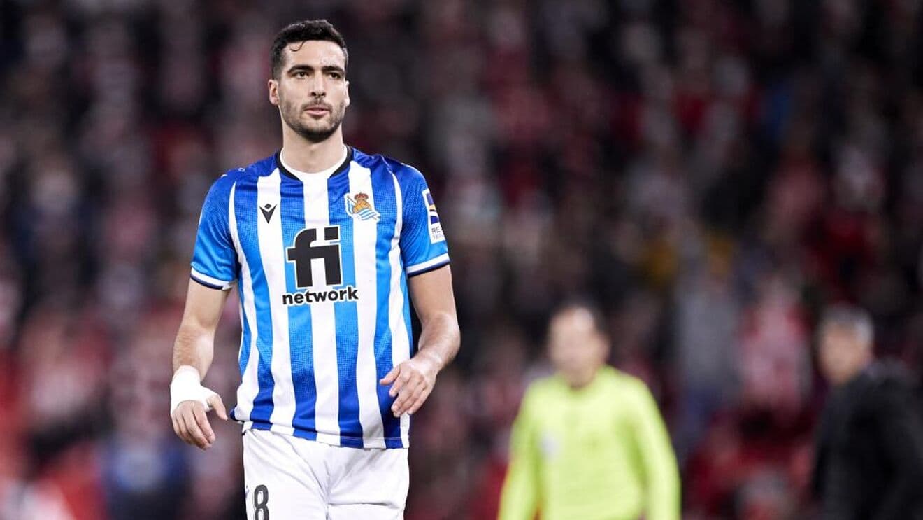 El centrocampista de la Reala se ecnuentra actualmente lesionado y es una de las grandes bajas del equipo español, quien hasta el momento no supo como reemplazar su ausencia.