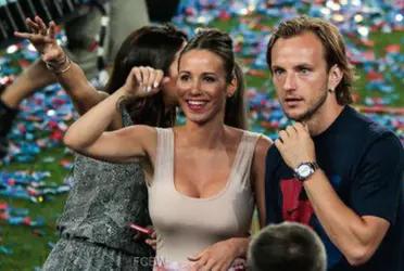 El centrocampista se desempeña actualmente en el equipo sevillano.