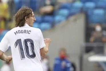 El cerebro del Real Madrid de Carlo Ancelotti eligió al mejor mediocampista que se ha enfrentado, Y mencionó a un futbolista cuya actualidad está en un destino por demás exótico.