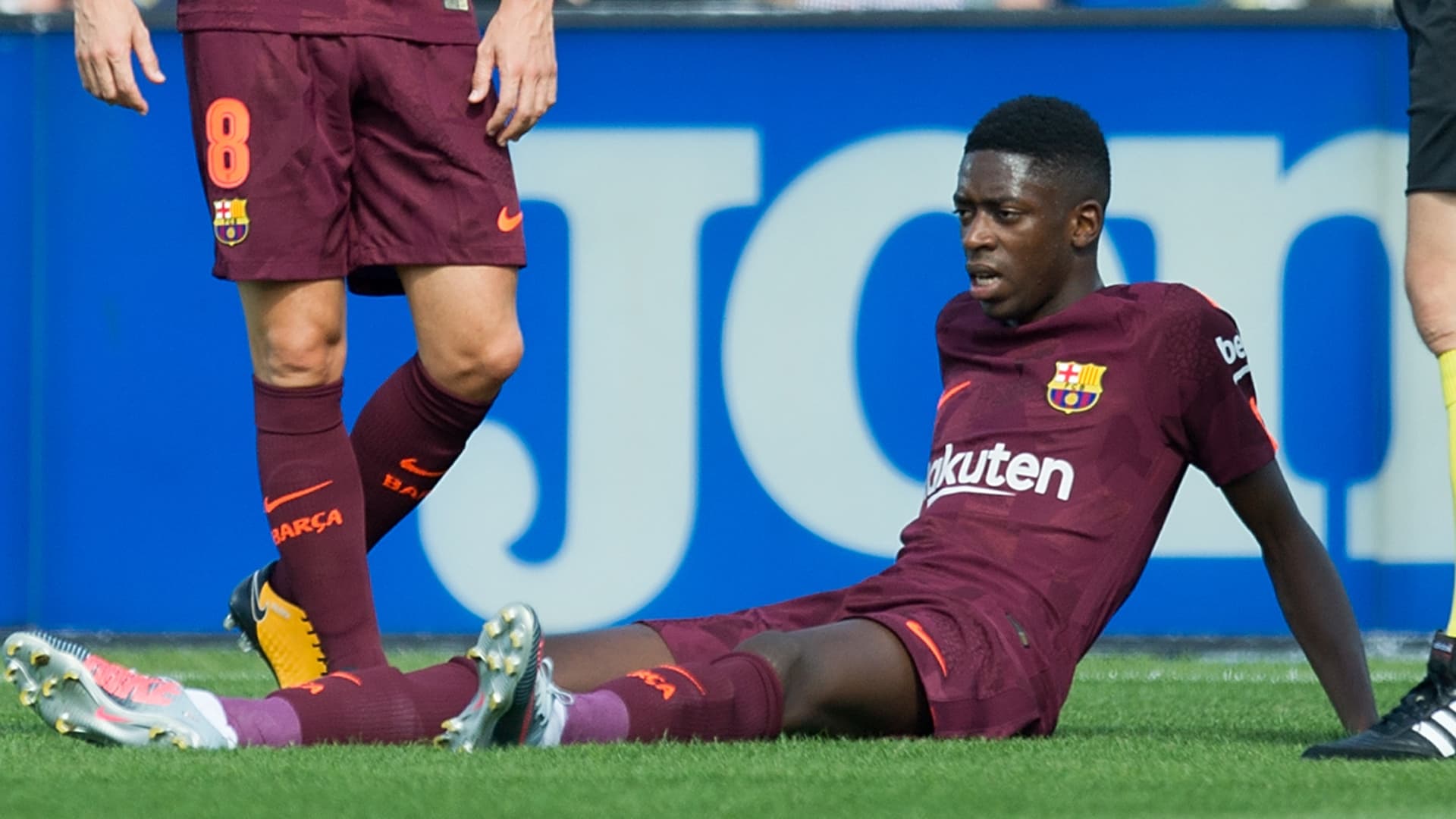 El club azulgrana perdería a Oumane Dembélé, quien no renovaría con la institución, tirando así un fichaje que en su día costo más de 100 millones de euros.