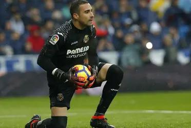 El club catalán busca la incorporación de un guardavalla y la posibilidad del portero del Villareal comienza a tomar fuerza. Los Periquitos dberán desembolsar una buena suma de dinero.