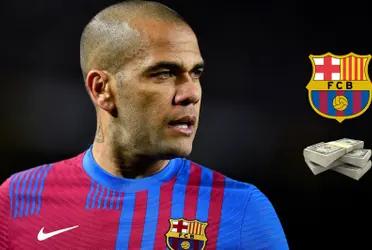 El club español ya le informó al defensor que no contará con sus servicios de cara a la próxima temporada.