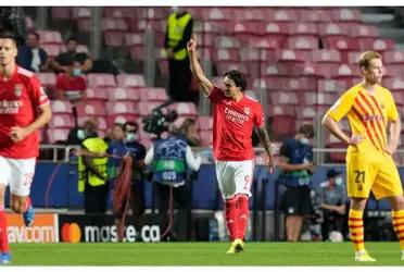 El colchonero quiere mejorar su plantilla y ya piensa en un futbolista que le trae muy malos recuerdos a FC Barcelona, por lo que Atlético Madrid se haría de un delantero importante.