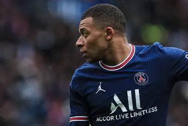 El conjunto azulgrana se ha interesado en el delantero francés, preparándole una oferta impresionante nunca antes vista en la historia del fútbol mundial.