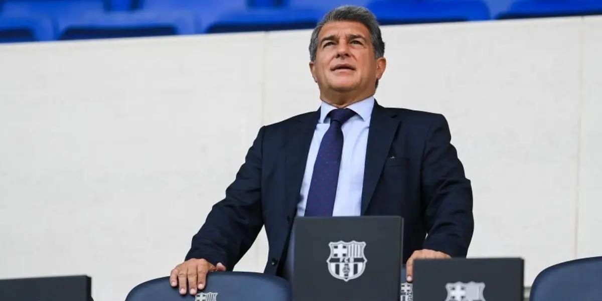 El conjunto catalán busca reforzarse, pero el tiempo le es tirano.