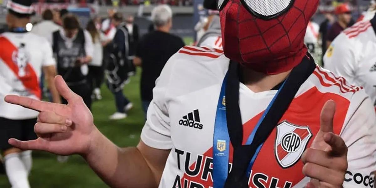 El conjunto catalán se encuentra en pleno proceso de rearmado del ataque y según la inteligencia artificial el futbolista ideal para el club es Julian Alvarez.