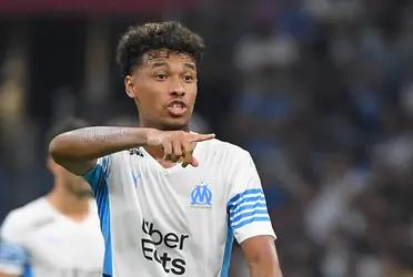 El conjunto colchonero piensa en el joven francés para renovar su defensa en el próximo mercado de fichajes y podría pagar un total de 25 millones de euros por conseguirlo.