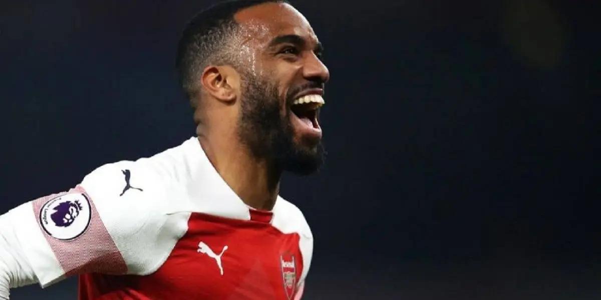 El conjunto culé estaría en la búsqueda de un nuevo delantero para la próxima temporada.