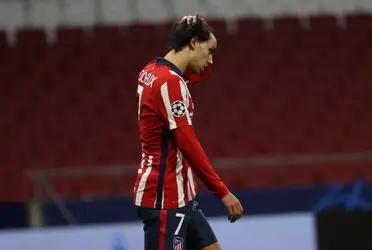 El conjunto italiano planea incorporar futbolistas importantes de los tres clubes, provocando un fuerte dolor de cabeza en todos ellos.