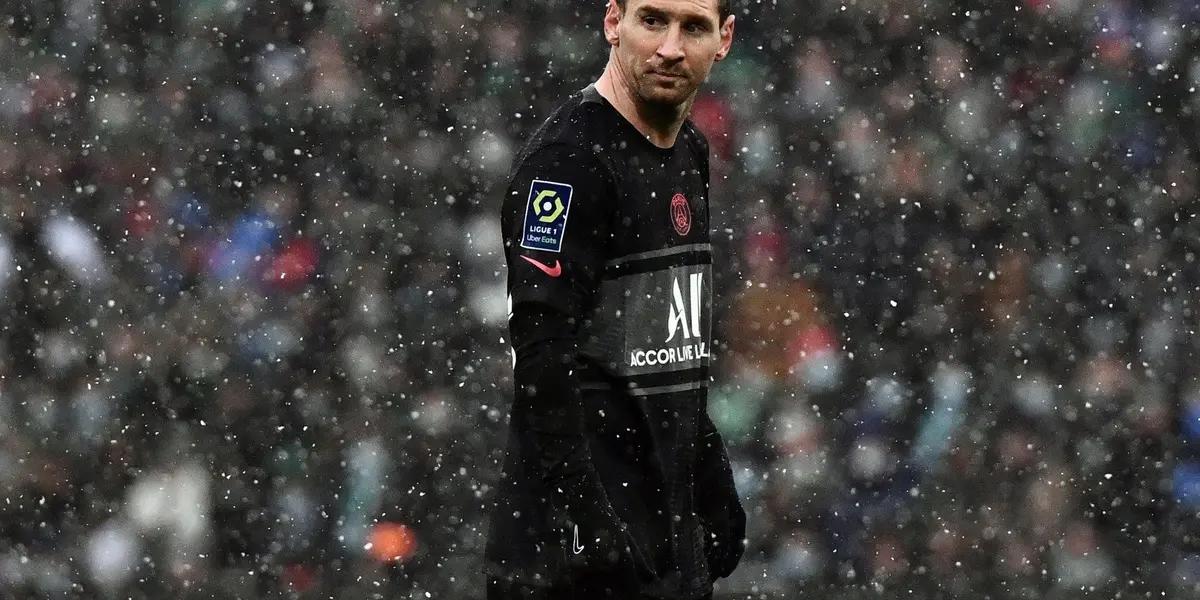 El crack argentino repartió tres asistencias en la victoria de su equipo frente al Saint Etienne y se convirtió en el primer jugador del PSG con 3 asistencias en un partido de Ligue 1.