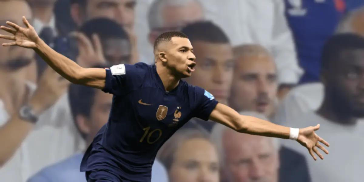 El crack francés seguido por el Real Madrid estuvo presente en la histórica victoria de Les Blue ante All Blacks en el debut del Mundial