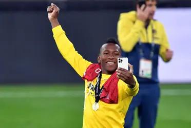 El defensa ecuatoriano es uno de los valuartes de este buen momento del Villarreal. A tal punto que hay interesados en sus servicios, pero desde Villarreal ya avisaron que salvo una buena suma, se quedará en el equipo de Unai Emery.