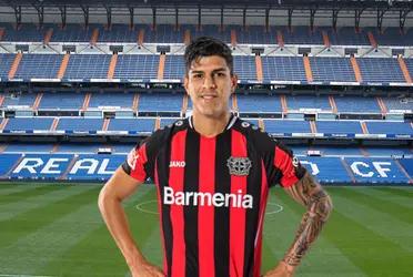 El defensor ecuatoriano es uno de los favoritos de Xabi Alonso en Bayer Leverkusen.