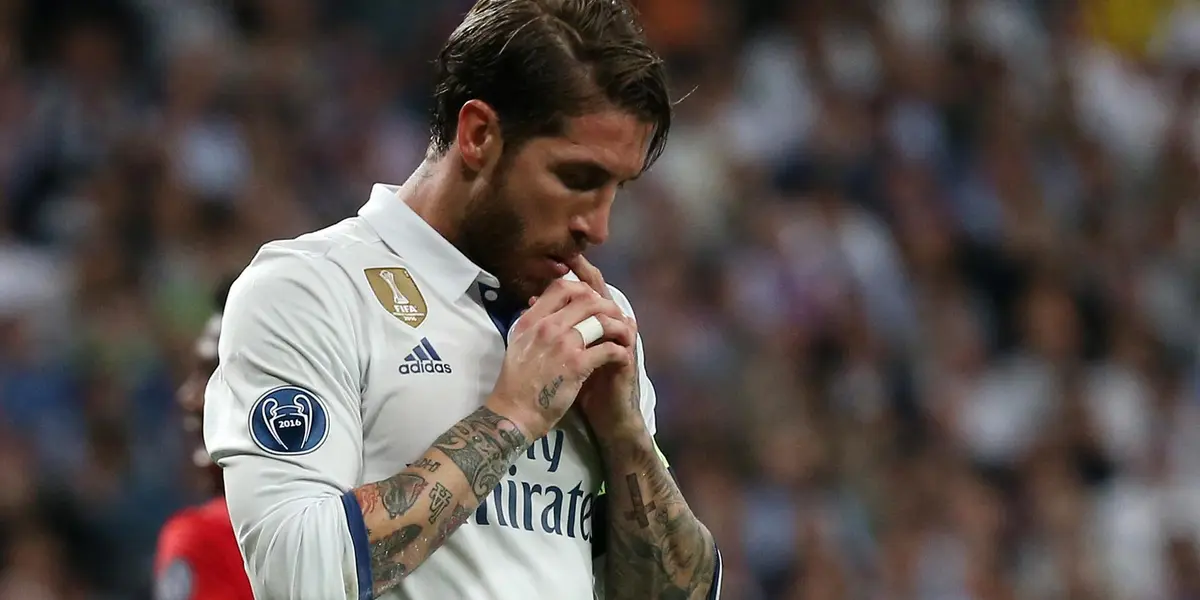 El defensor español Sergio Ramos que recientemente fichó por el PSG es uno de los jugadores que más tatuajes tiene dentro de los que destacan dos muy importantes que pocos pueden darse el lujo de tener.