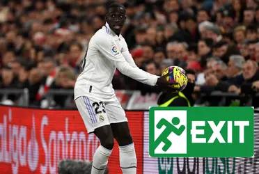 El defensor francés no logra convencer al cuerpo técnico del Madrid.