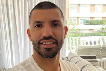 El delantero del Barcelona, Sergio Kun Agüero, sorprendió a todos en su vivo cuando decidió raparse la cabeza y mostró todo el proceso en su Instagram. Nuevo look para el argentino.