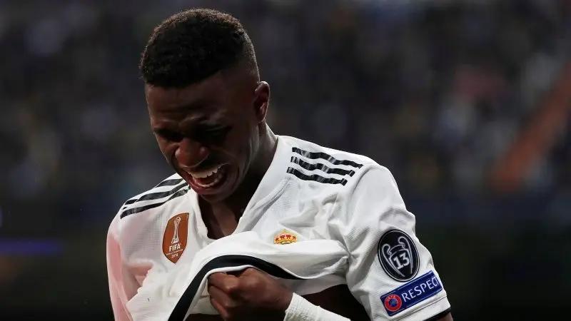 El delantero del equipo Merengue hizo un repaso de su carrera futbolística y revivió su momento más difícil.